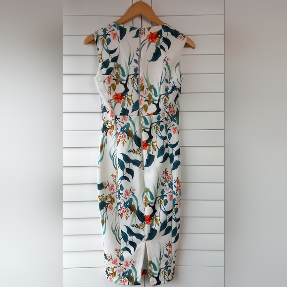 M&S Collection Fitted Midi Dress Ivory Size 8 Floral Bodycon Wedding Cruise BNWT - Picture 12 of 12